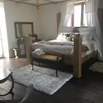 Alojamento de Acomodação e Pequeno-almoço Le Relais Des Galets 4*